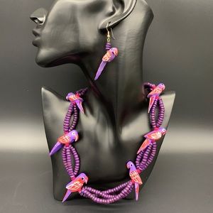 Parrot necklace set